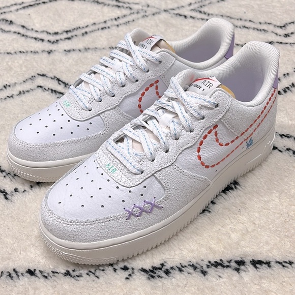 Nike Air Force 1 ‘07 SE NIB Women’s Size 7.5 - Picture 9 of 13